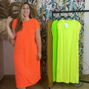 Vestido flúor tachas