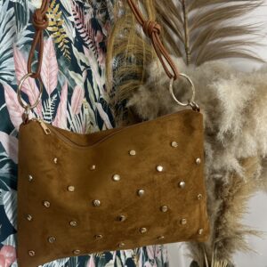 Bolso tacha